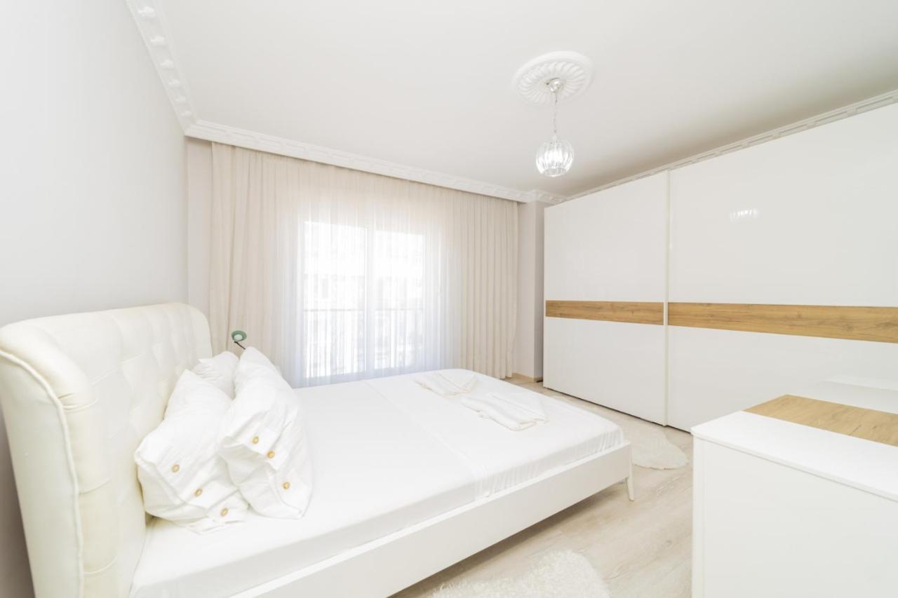 Luminous Flat W Balcony 15 Min To Hadrian Gates Daire Antalya